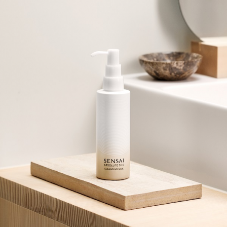 Comprar Sensai Absolute Silk Cleansing Milk