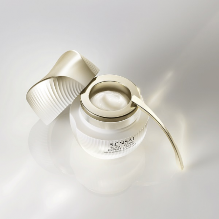 Comprar Sensai Total Form Expert Cream